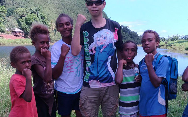 日本网友亲自前往埃罗芒阿岛宣传《埃罗芒阿老师》